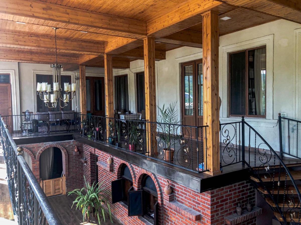 Philia'S Guest House Sighnaghi Ngoại thất bức ảnh